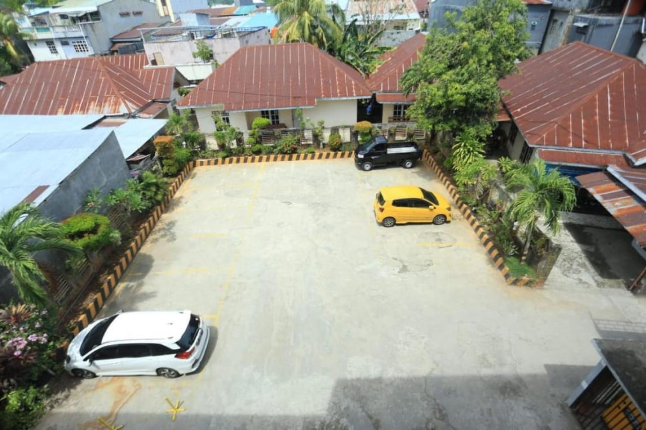 Hotel Mulia Indah Palopo Exterior foto