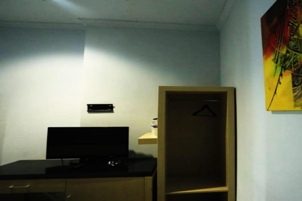 Hotel Mulia Indah Palopo Exterior foto